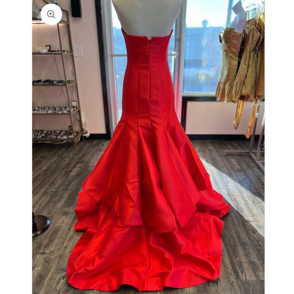 Andrea and Leo Royal blue dress! New with tags - Picture 3 of 4